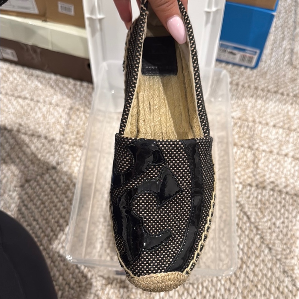 Chic Black Tory Burch Espadrille Flats